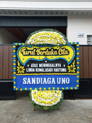 Papan Bunga Duka di Cimara